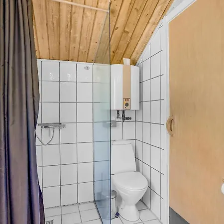 Nice Home In Blavand With Sauna Feriehus *