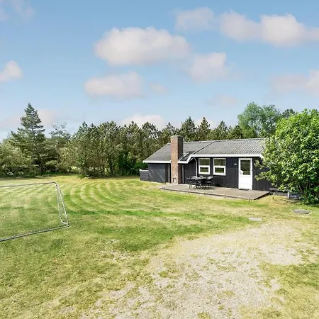 Nice Home In Blavand With Sauna Feriehus Blåvand